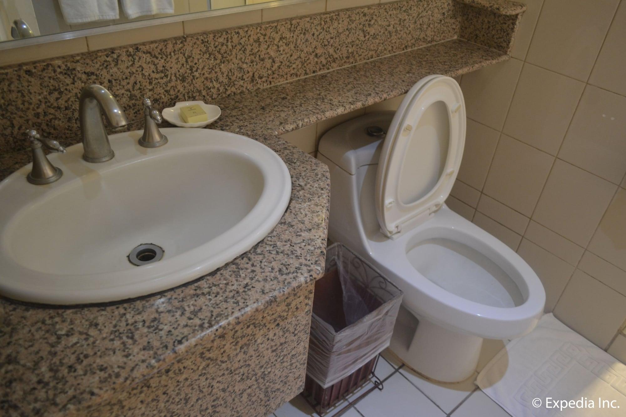 Fontana Hotel And Villas - Fontana Hot Spring Leisure Parks Mabalacat Bagian luar foto