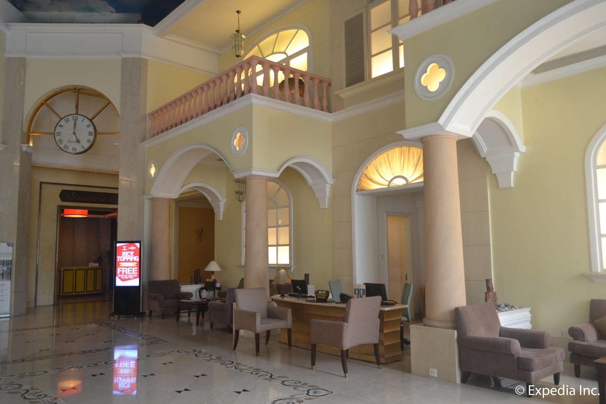 Fontana Hotel And Villas - Fontana Hot Spring Leisure Parks Mabalacat Bagian luar foto
